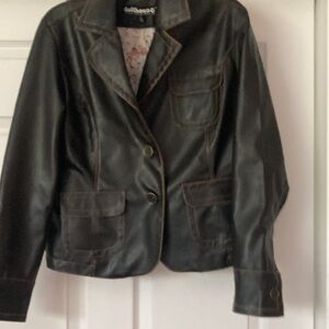 Dollhouse faux leather crop blazer